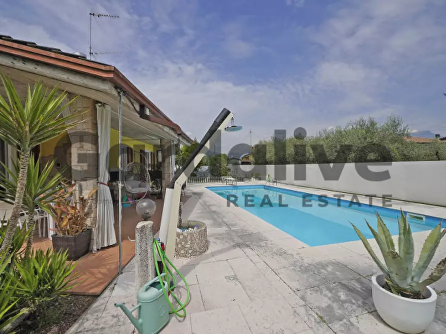 Immagine 4 di Casa indipendente in vendita  in Via del rio a Puegnago Sul Garda