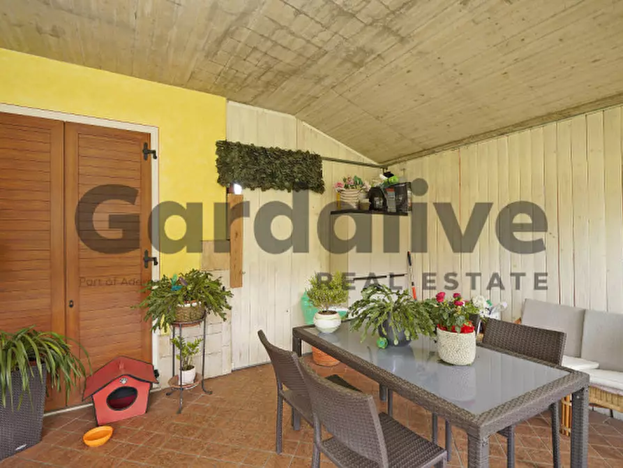 Immagine 5 di Casa indipendente in vendita  in Via del rio a Puegnago Sul Garda
