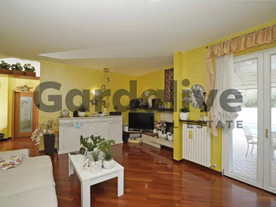 Immagine 17 di Casa indipendente in vendita  in Via del rio a Puegnago Sul Garda