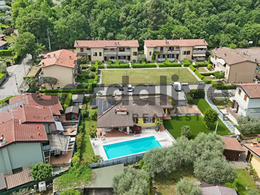 Immagine 47 di Casa indipendente in vendita  in Via del rio a Puegnago Sul Garda
