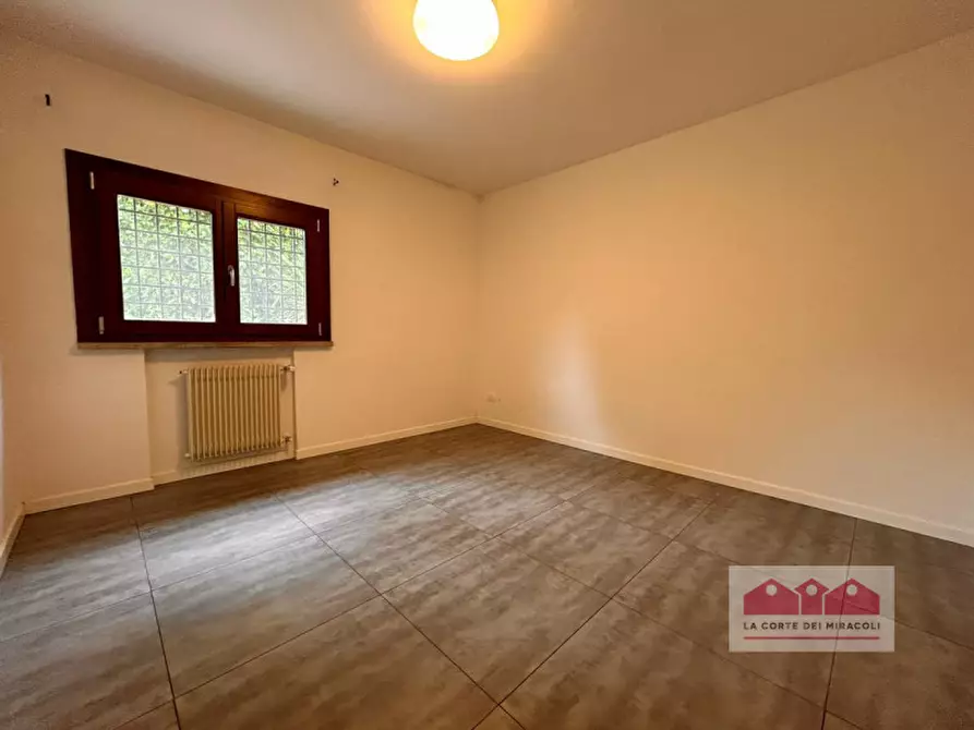 Immagine 13 di Casa bifamiliare in affitto  in Via delle Rose a Caldogno