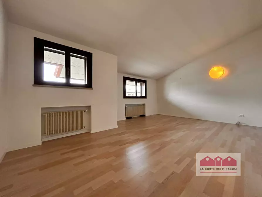 Immagine 18 di Casa bifamiliare in affitto  in Via delle Rose a Caldogno