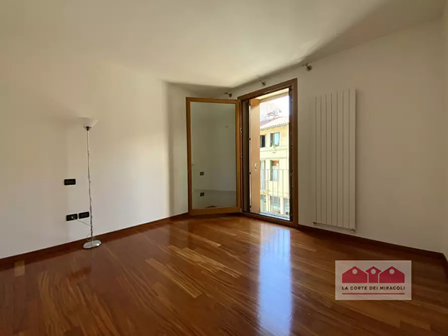 Immagine 6 di Appartamento in affitto  in Stradella dei Munari 20 a Vicenza