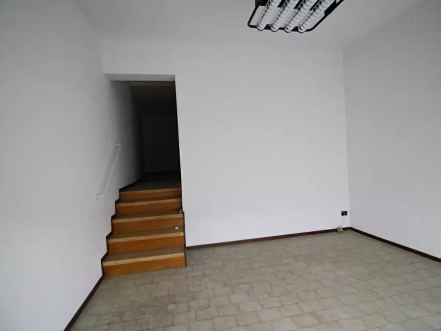 Immagine 3 di Negozio in vendita  a Padova