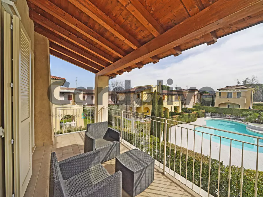 Immagine 30 di Villa in vendita  a Manerba Del Garda