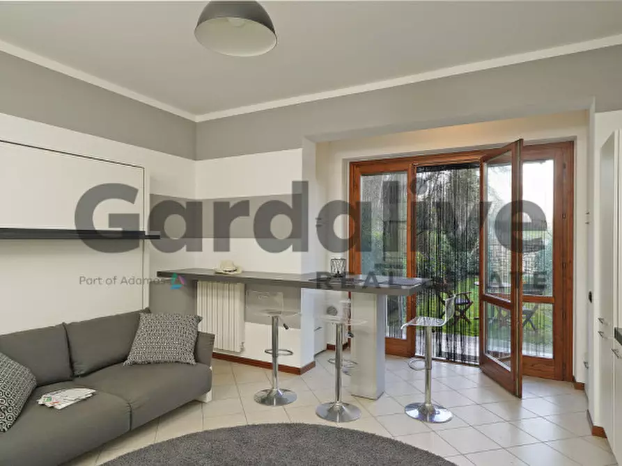 Immagine 1 di Appartamento in vendita  in via borgo alto 17 a Puegnago Sul Garda