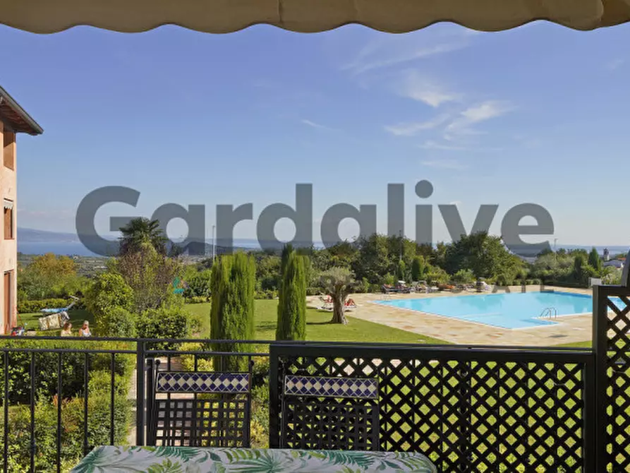 Immagine 2 di Appartamento in vendita  in Via Borgo Alto 17 a Puegnago Sul Garda