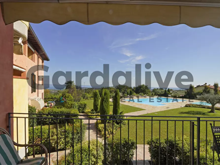 Immagine 8 di Appartamento in vendita  in Via Borgo Alto 17 a Puegnago Sul Garda