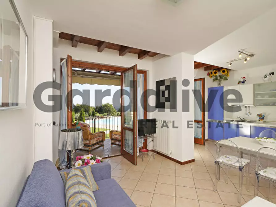 Immagine 14 di Appartamento in vendita  in Via Borgo Alto 17 a Puegnago Sul Garda