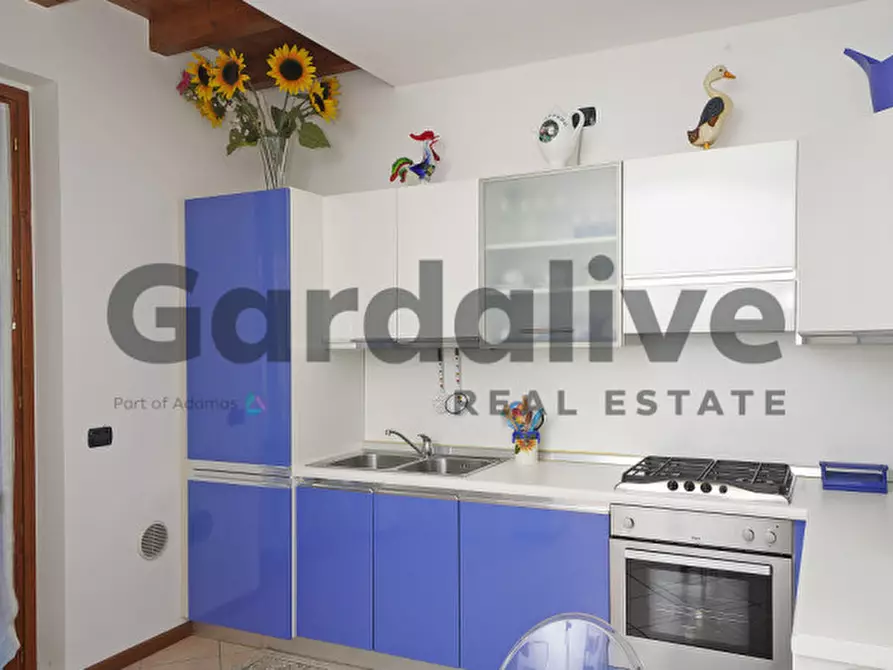 Immagine 21 di Appartamento in vendita  in Via Borgo Alto 17 a Puegnago Sul Garda