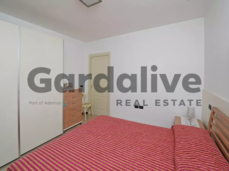 Immagine 32 di Appartamento in vendita  in Via Borgo Alto 17 a Puegnago Sul Garda