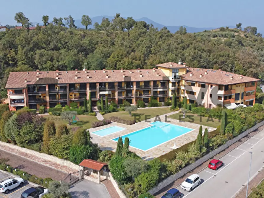 Immagine 23 di Appartamento in vendita  in Via Borgo alto, 17 a Puegnago Sul Garda