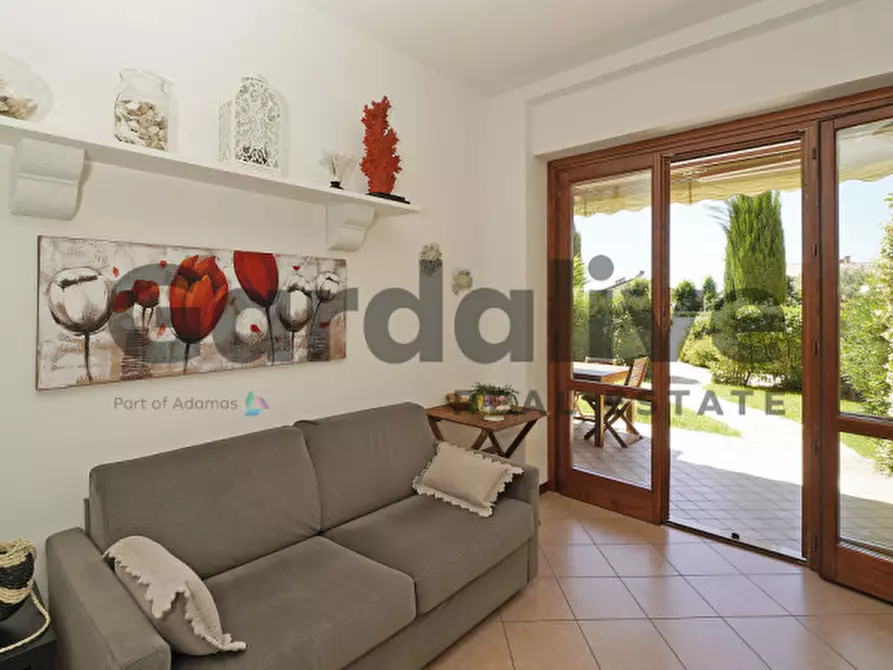 Immagine 13 di Appartamento in vendita  in Via Borgo alto 17 a Puegnago Sul Garda