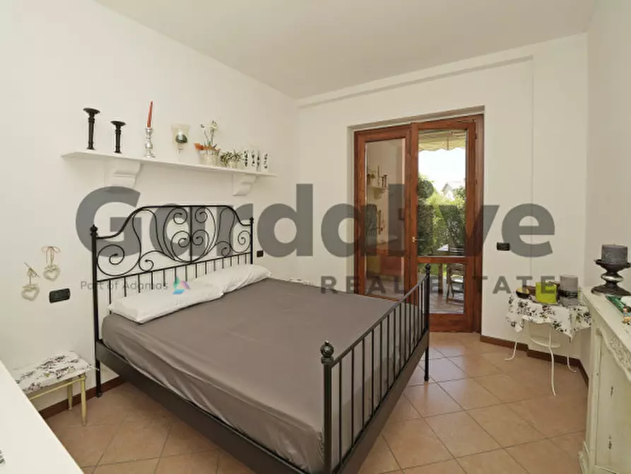 Immagine 23 di Appartamento in vendita  in Via Borgo alto 17 a Puegnago Sul Garda
