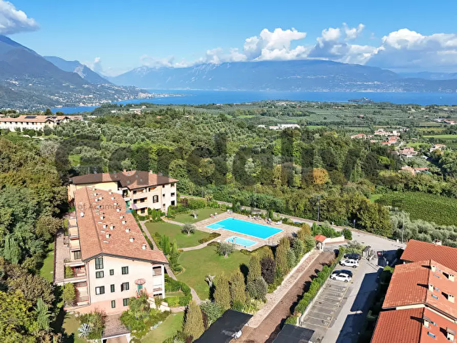 Immagine 46 di Appartamento in vendita  in Via Borgo alto 17 a Puegnago Sul Garda