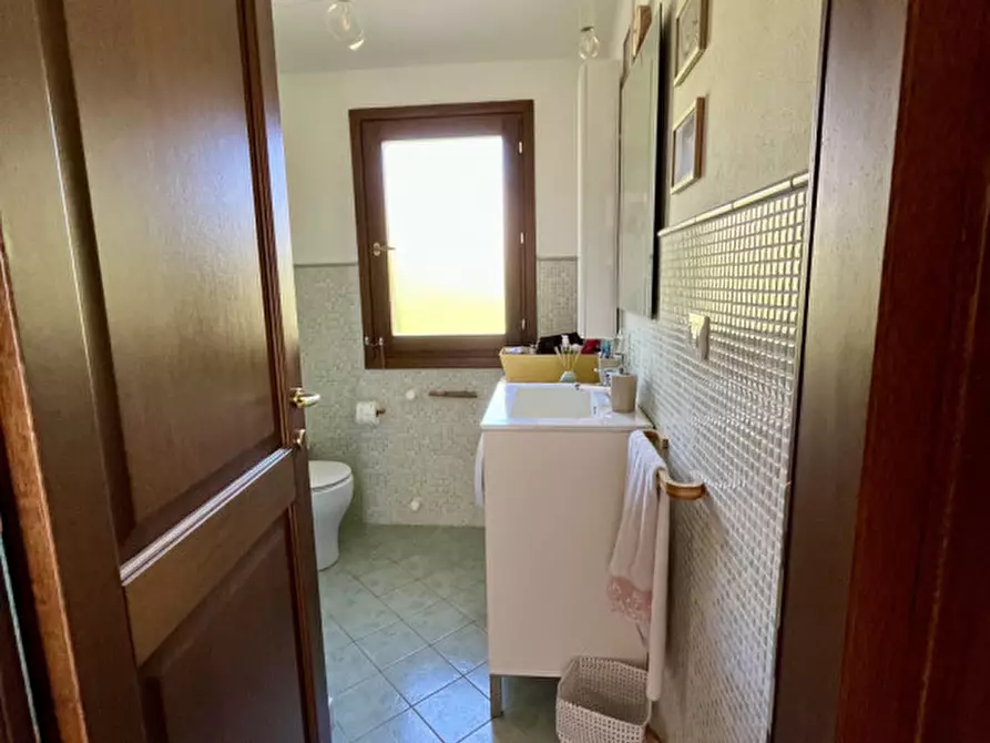 Immagine 25 di Attico in vendita  in via donigheddu a Olbia