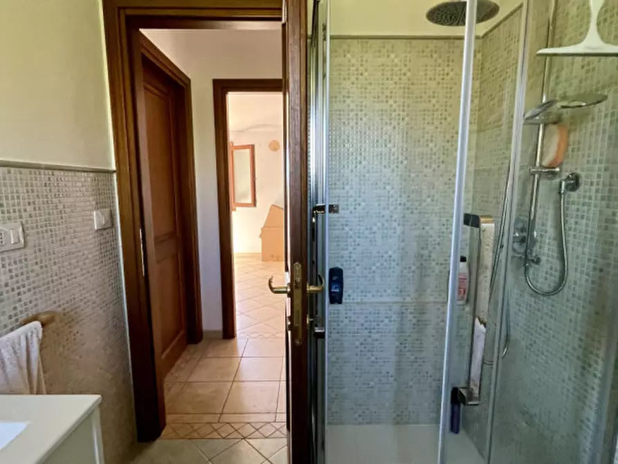 Immagine 26 di Attico in vendita  in via donigheddu a Olbia