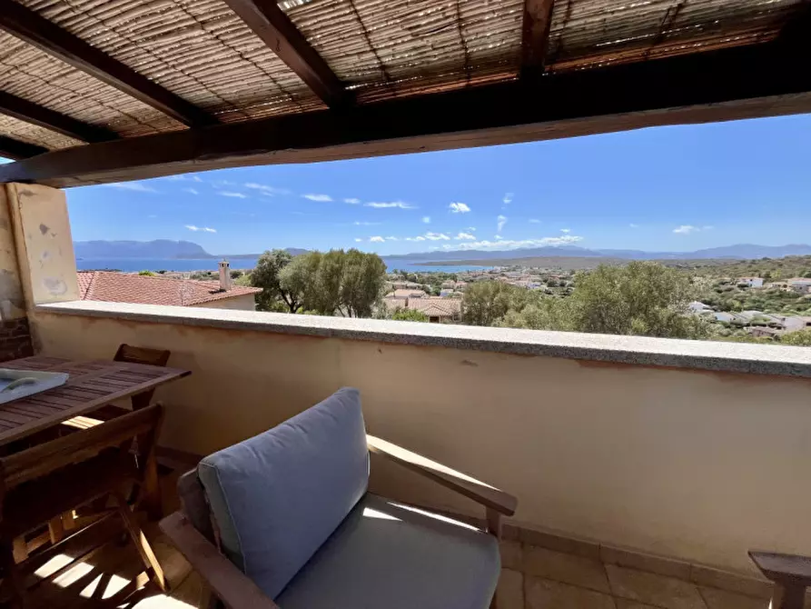 Immagine 32 di Attico in vendita  in via donigheddu a Olbia