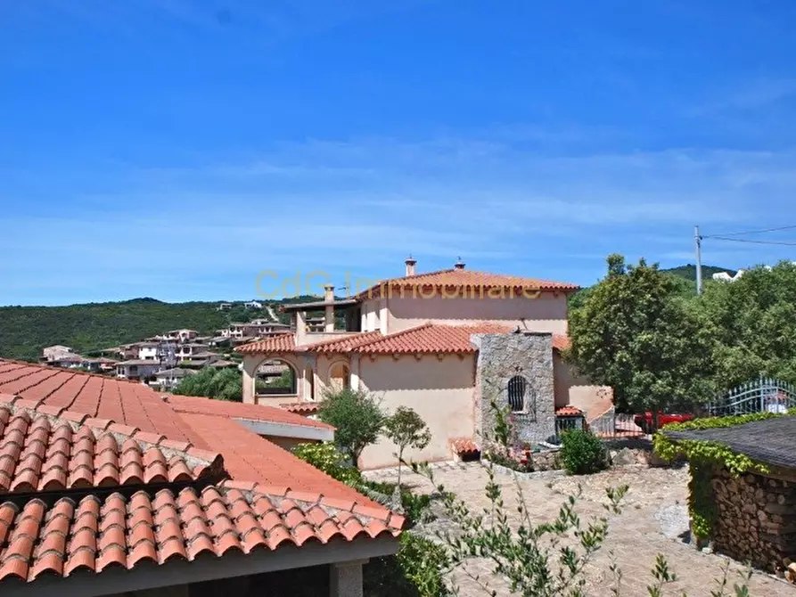 Immagine 38 di Attico in vendita  in via donigheddu a Olbia