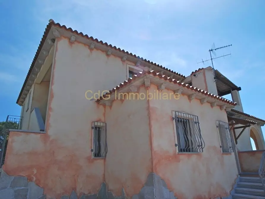 Immagine 41 di Attico in vendita  in via donigheddu a Olbia