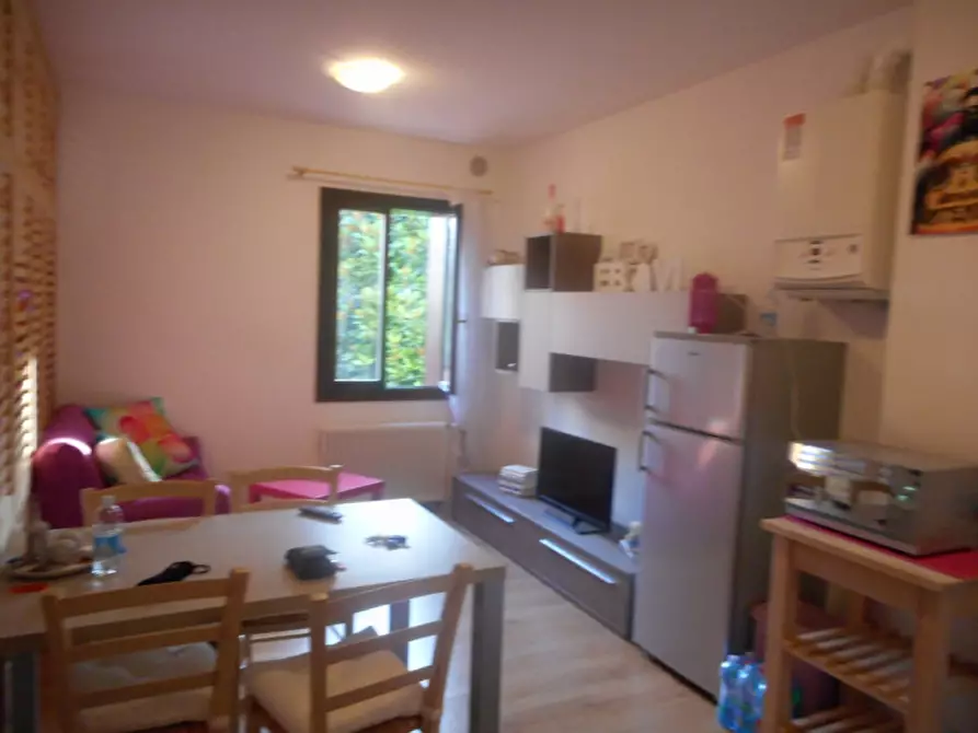 Immagine 2 di Palazzo in vendita  in via alberi a Vicenza