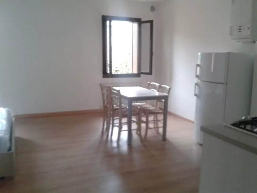 Immagine 20 di Palazzo in vendita  in via alberi a Vicenza