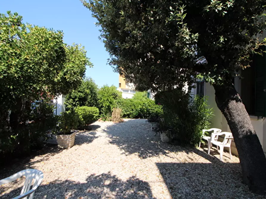 Immagine 49 di Casa indipendente in vendita  a Mondolfo