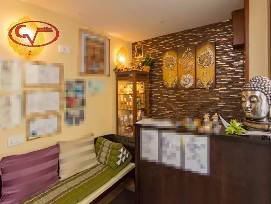 Immagine 9 di Attività commerciale in vendita  in via cennano a Montevarchi