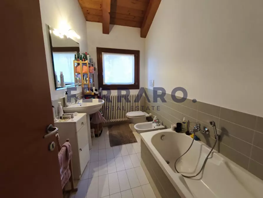 Immagine 25 di Villetta a schiera in affitto  in Via Maso a Paese