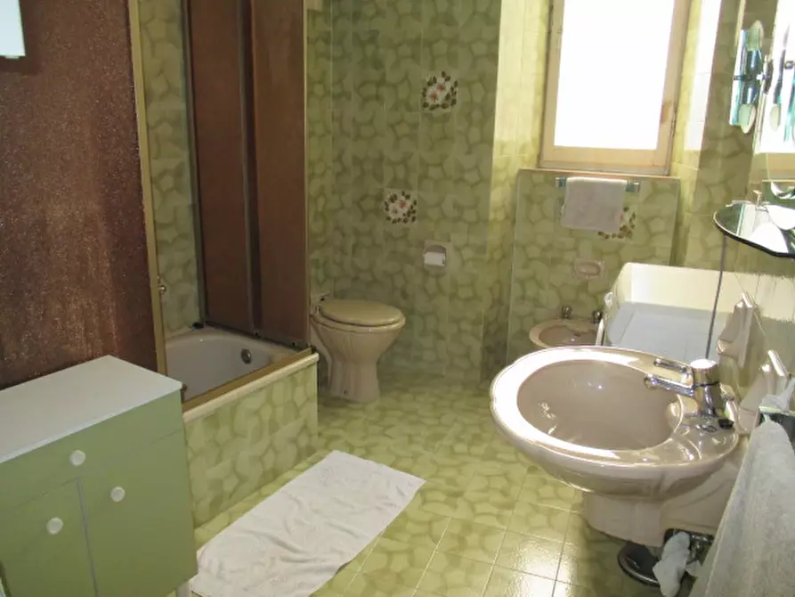 Immagine 21 di Appartamento in vendita  a Arcevia