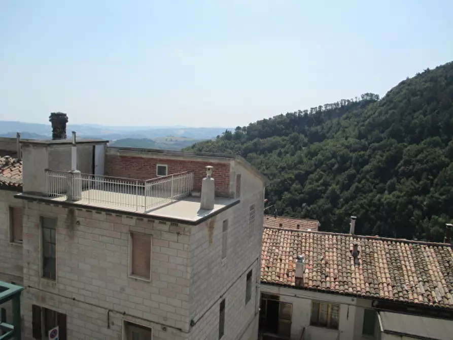 Immagine 36 di Appartamento in vendita  a Arcevia