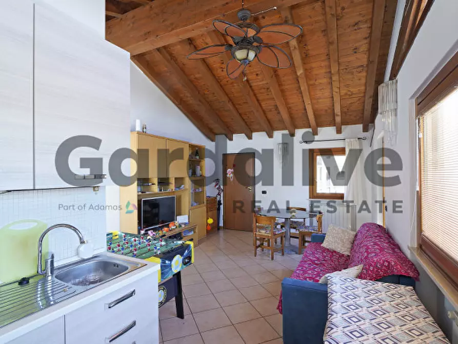 Immagine 7 di Appartamento in vendita  in Via Leutelmonte a Manerba Del Garda