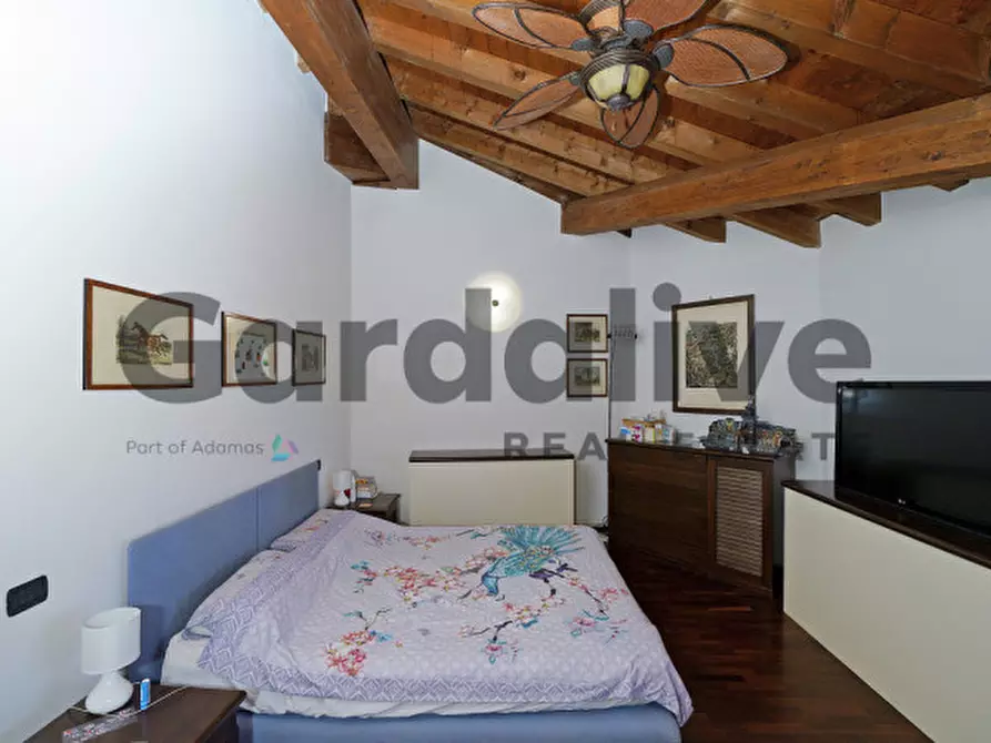 Immagine 16 di Appartamento in vendita  in Via Leutelmonte a Manerba Del Garda