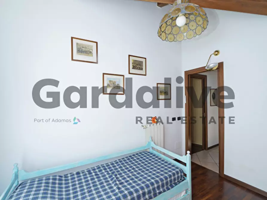 Immagine 18 di Appartamento in vendita  in Via Leutelmonte a Manerba Del Garda