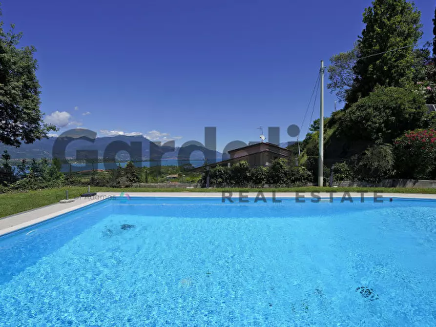 Immagine 22 di Appartamento in vendita  in Via Leutelmonte a Manerba Del Garda