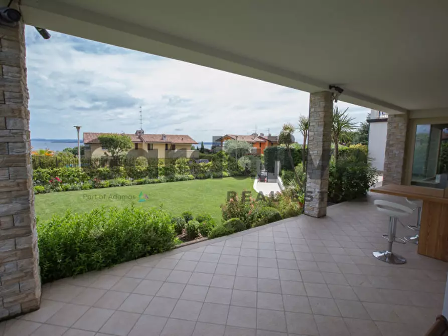 Immagine 3 di Casa quadrifamiliare in vendita  in Via Crispi a Padenghe Sul Garda