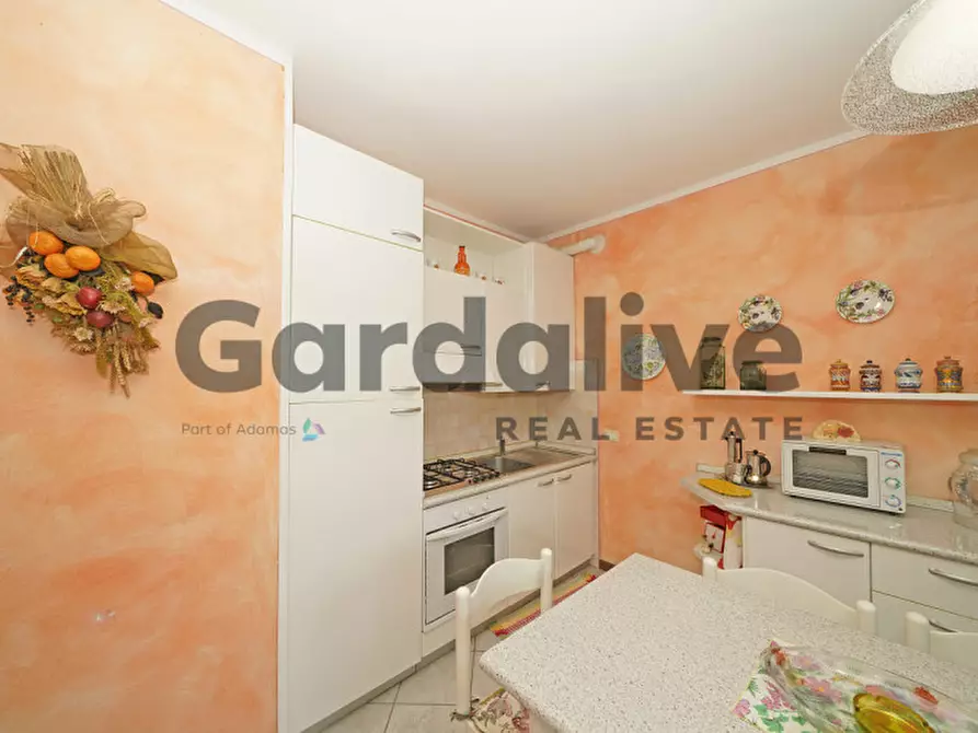 Immagine 13 di Appartamento in vendita  in Via del Bobbio 17 a Polpenazze Del Garda