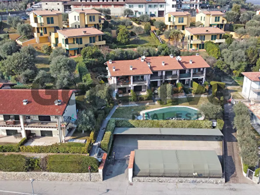 Immagine 25 di Appartamento in vendita  in Via del Bobbio 17 a Polpenazze Del Garda