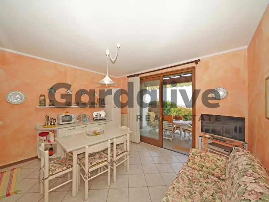 Immagine 32 di Appartamento in vendita  in Via del Bobbio 17 a Polpenazze Del Garda