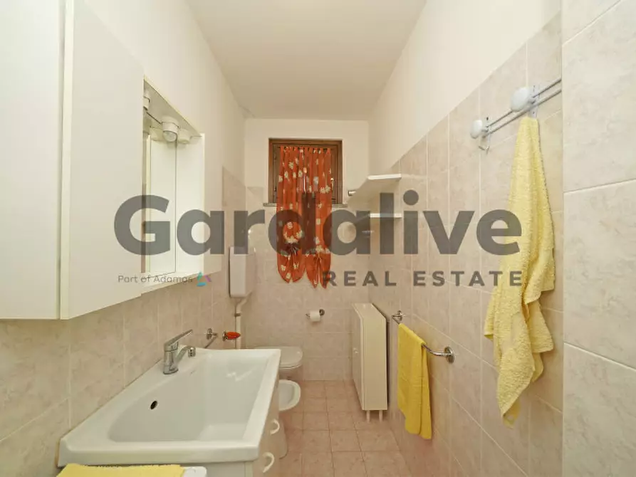 Immagine 42 di Appartamento in vendita  in Via del Bobbio 17 a Polpenazze Del Garda