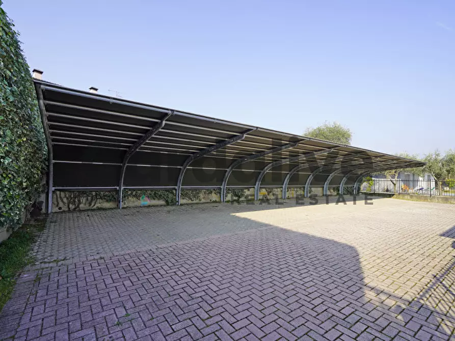 Immagine 49 di Appartamento in vendita  in Via del Bobbio 17 a Polpenazze Del Garda