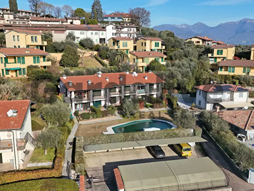 Immagine 52 di Appartamento in vendita  in Via del Bobbio 17 a Polpenazze Del Garda