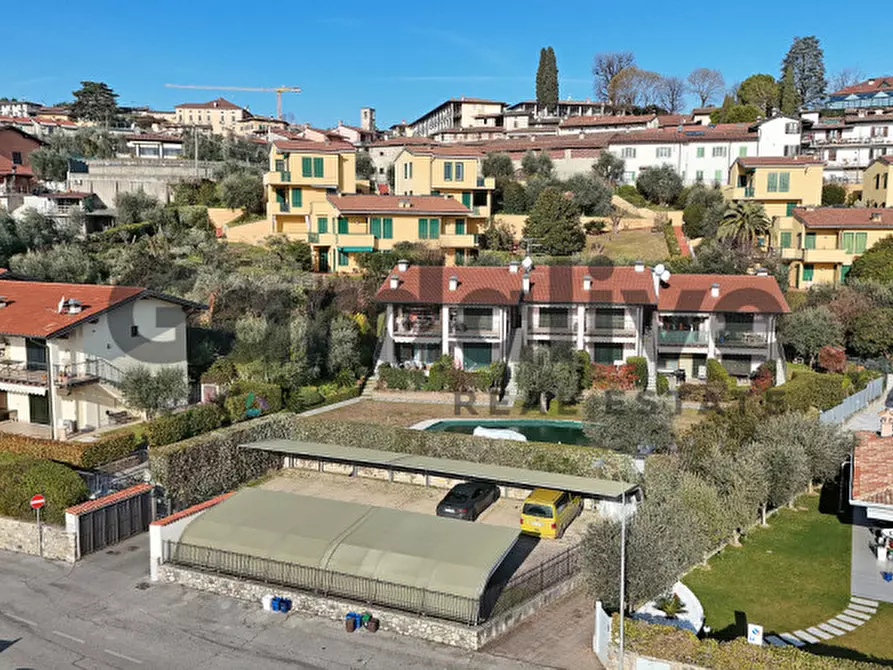 Immagine 54 di Appartamento in vendita  in Via del Bobbio 17 a Polpenazze Del Garda