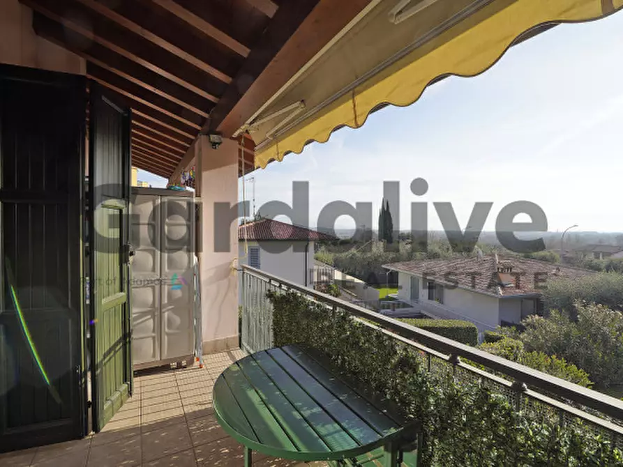 Immagine 1 di Appartamento in vendita  in Via del bobbio 17 a Polpenazze Del Garda