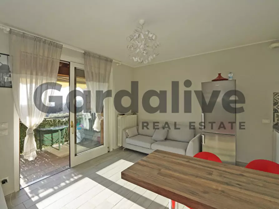 Immagine 6 di Appartamento in vendita  in Via del bobbio 17 a Polpenazze Del Garda