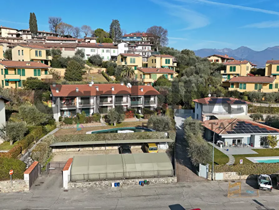 Immagine 19 di Appartamento in vendita  in Via del bobbio 17 a Polpenazze Del Garda