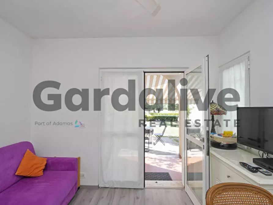 Immagine 6 di Appartamento in vendita  in Via Manara a Padenghe Sul Garda