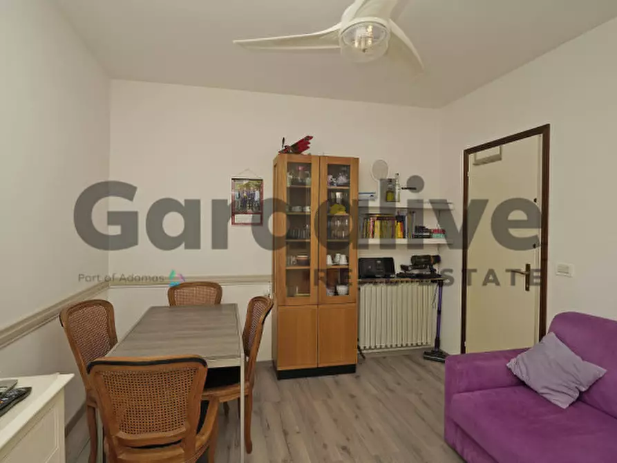 Immagine 8 di Appartamento in vendita  in Via Manara a Padenghe Sul Garda