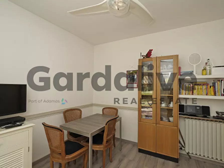 Immagine 9 di Appartamento in vendita  in Via Manara a Padenghe Sul Garda