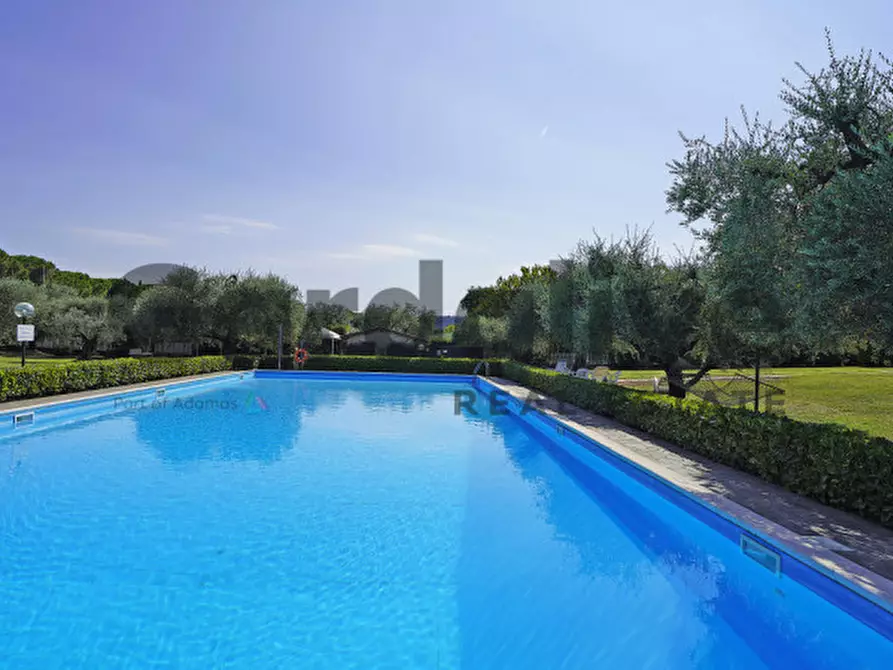 Immagine 21 di Appartamento in vendita  in Via Manara a Padenghe Sul Garda